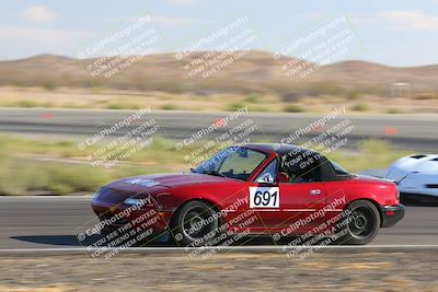 media/Oct-09-2022-Extreme Speed (Sun) [[a34e269be1]]/2-Silver/session 1 Skid Pad/